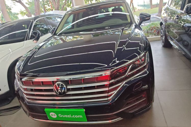 大众 途锐  3.0TSI 锐享版 经典运动套装车身外观2