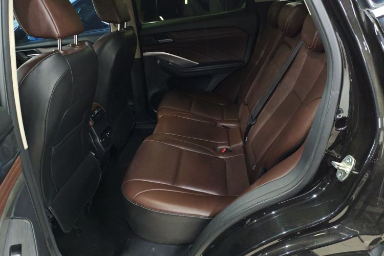 魏牌 VV6 2018款 2.0T 两驱超豪型 国V中控内饰21