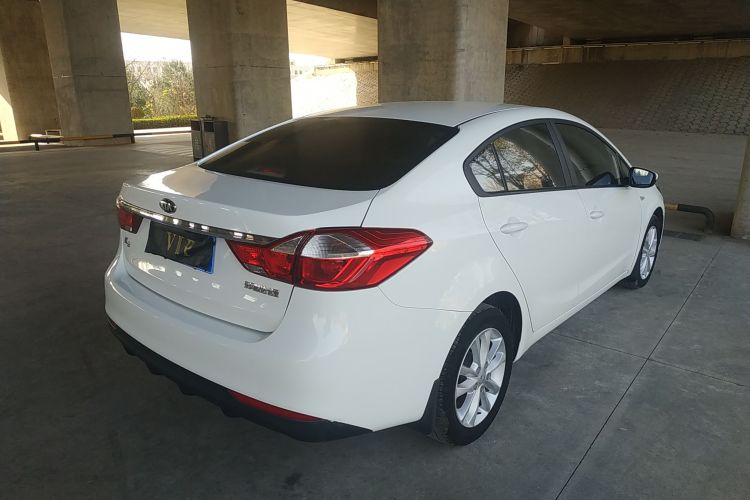 起亚K3 2017款  1.6L 自动15周年特别版GLS车身外观7