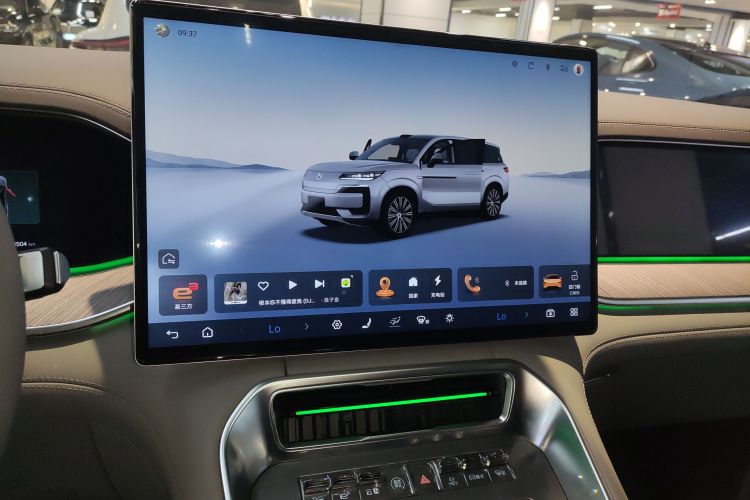 腾势N9 2025款 尊荣型中控内饰16