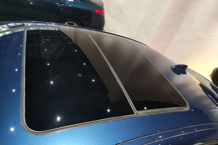 宝马1系 2021款 改款 125i M运动曜夜版局部细节57