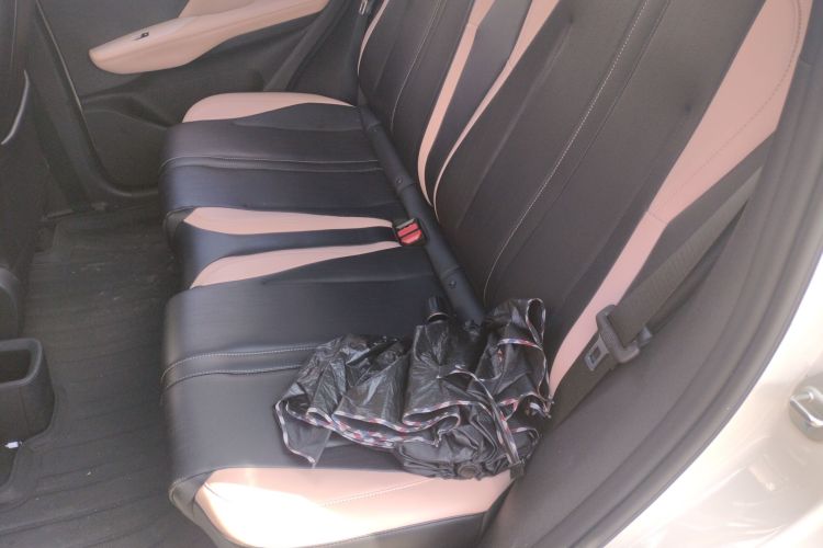 比亚迪 海鸥 2025款 305km 活力版中控内饰21