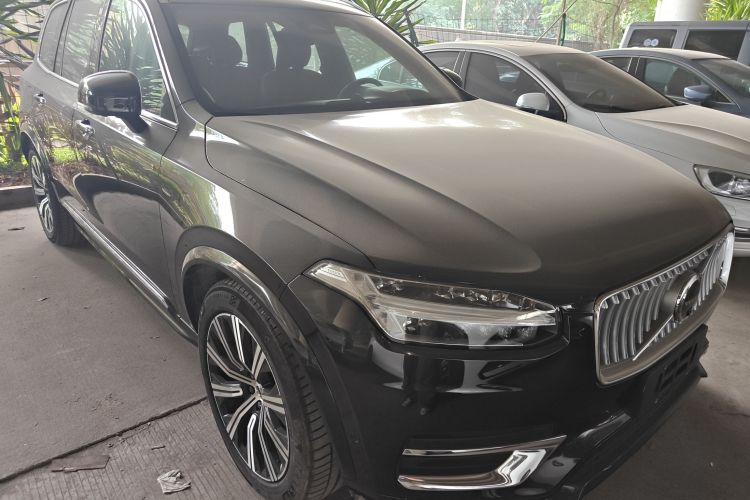 沃尔沃XC90 2023款 B6 智雅豪华版 7座车身外观3