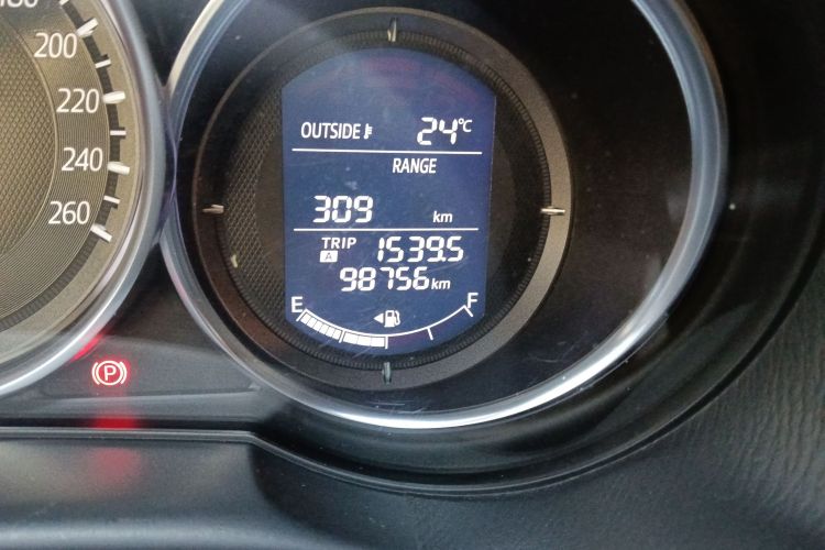 马自达CX-5 2015款 2.0L 自动两驱都市型中控内饰15