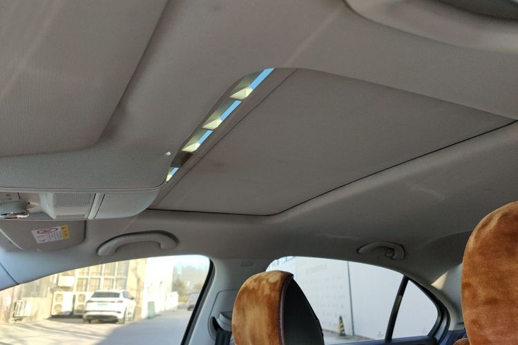 大众 速腾 2015款 1.6L 手动舒适型中控内饰22