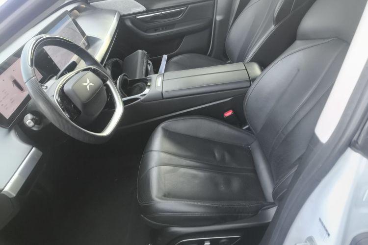 小鹏P7 2020款 670E中控内饰19