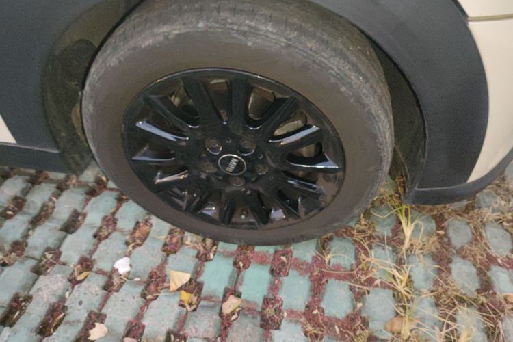 MINI 2022款 1.5T ONE 五门版PLUS车身外观10