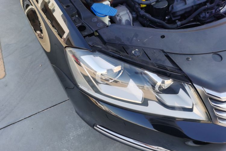 大众 迈腾 2015款 改款 1.8TSI 豪华型车身外观8