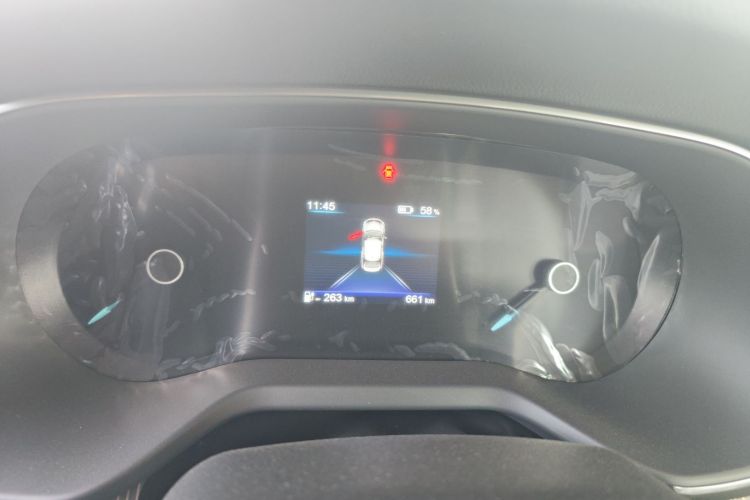 红旗E-QM5 2021款 网约充电 基础版 5座中控内饰14