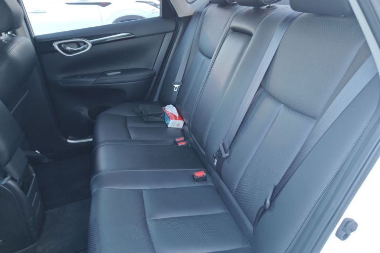 日产 轩逸 2019款 1.6XV CVT智联尊享版 国V中控内饰21