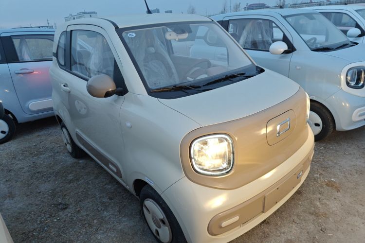 奔腾小马 2026款 222km 萌趣马 Plus车身外观3