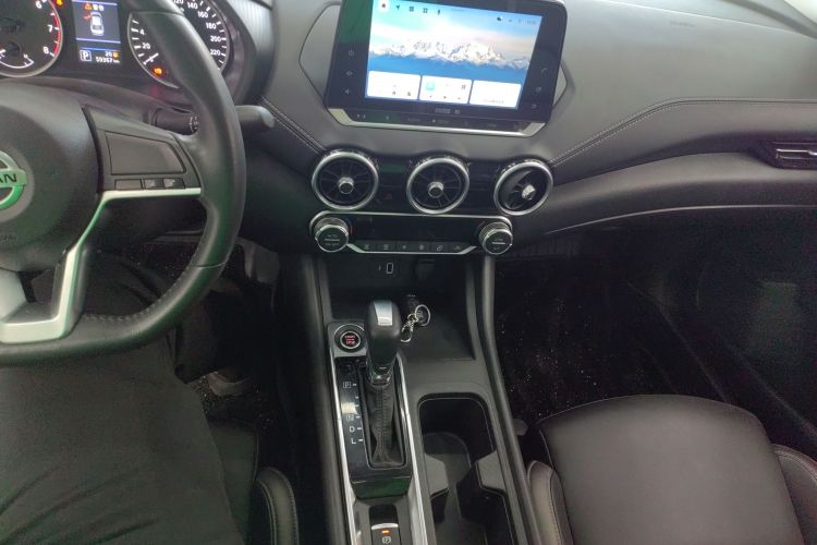 日产 轩逸 2022款 1.6L XL CVT悦享版中控内饰16