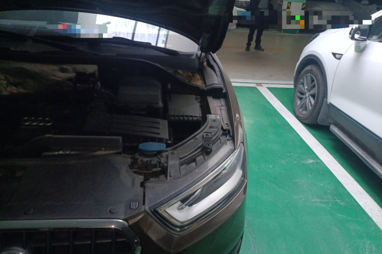 奥迪Q3 2013款 35 TFSI quattro 豪华型局部细节9007