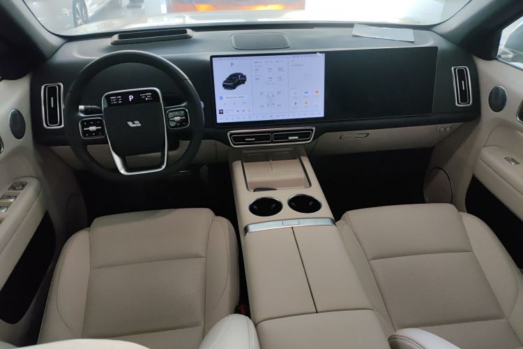 理想汽车 理想L6 2024款 Pro中控内饰7002
