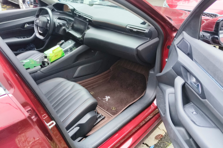 标致508 2021款 508L 400THP PureTech 驾控版局部细节9005