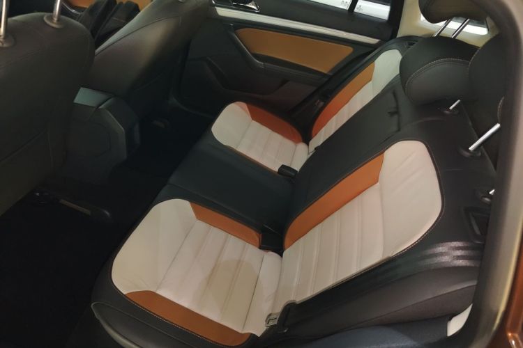 大众 朗境 2016款 230TSI DSG豪华版中控内饰21