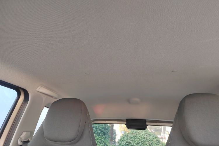 五菱汽车 宏光MINIEV 2020款 自在款 三元锂中控内饰22