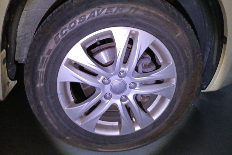 哈弗H6 2016款 升级版 1.5T 自动两驱精英型车身外观10