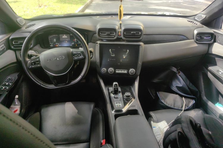 领克03 2022款 1.5TD DCT劲Pro中控内饰7002