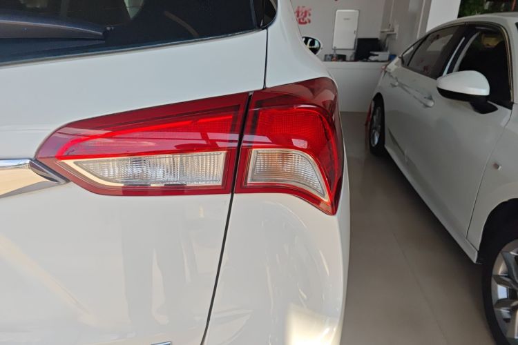 别克 昂科威 2018款 20T 两驱领先型车身外观6006