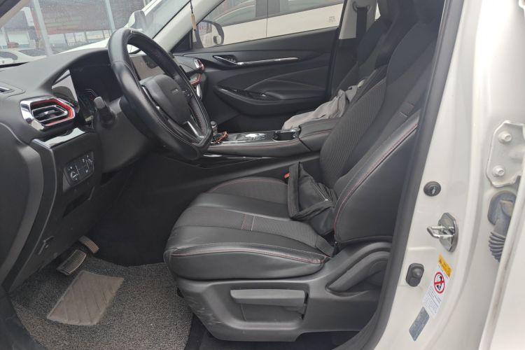 长安欧尚X5 2021款 1.6L CVT尊享型中控内饰19