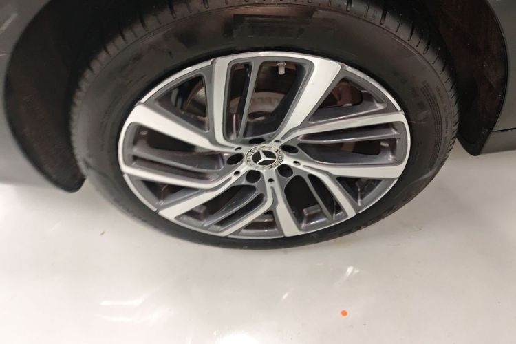 奔驰E级 2025款 改款 E 300 L 时尚型车身外观6008