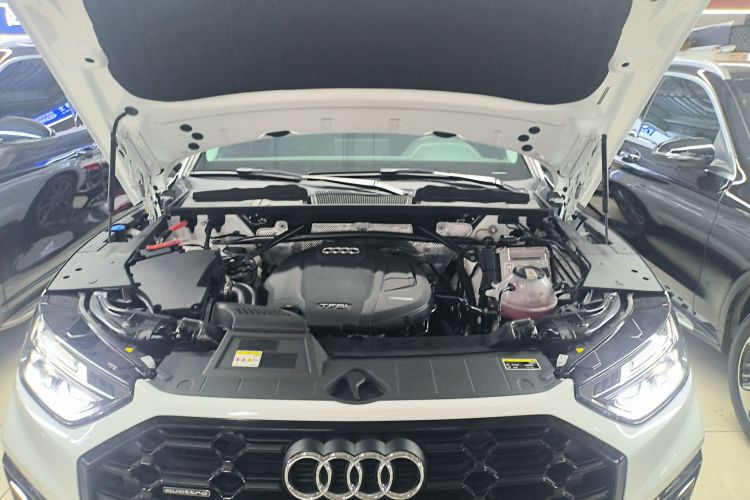 奥迪Q5L 2022款 40T 时尚动感型局部细节24