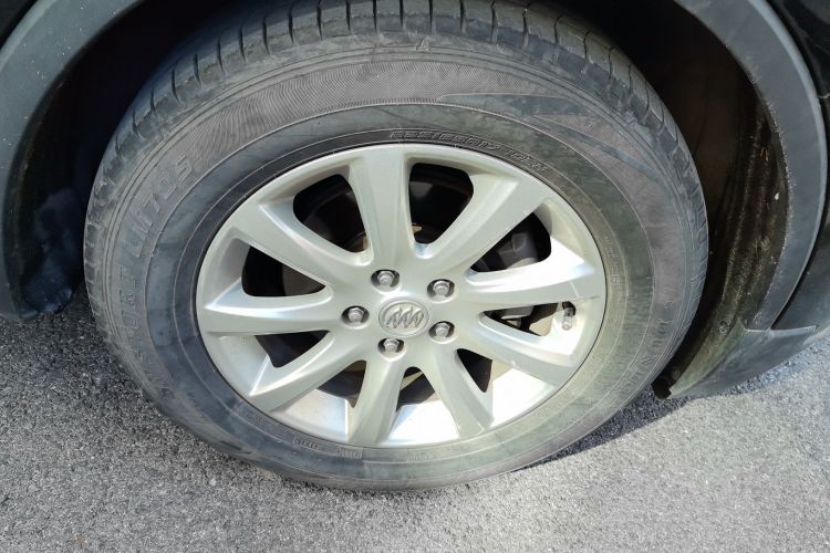 别克 昂科威 2019款 20T 两驱精英型 国VI车身外观10