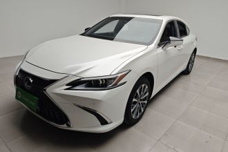 雷克萨斯ES 2022款 200 卓越版