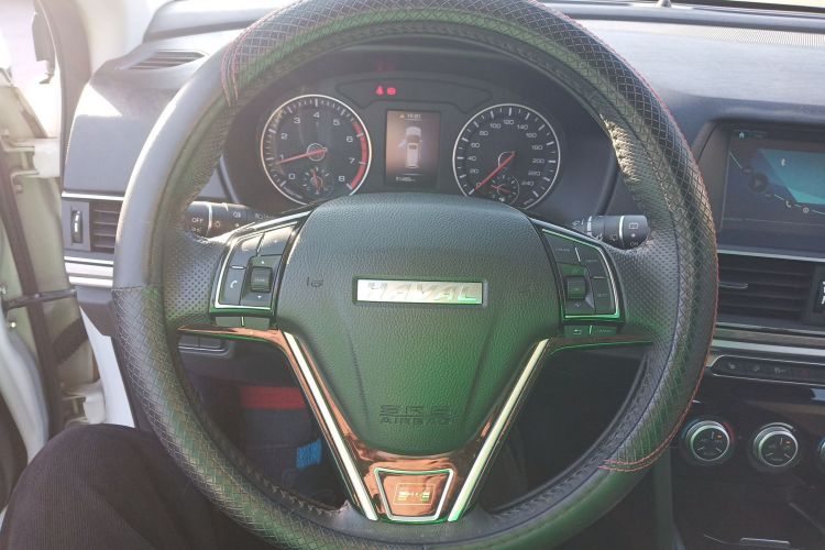 哈弗H6 2018款 红标 运动版 1.5T 手动两驱精英型中控内饰13