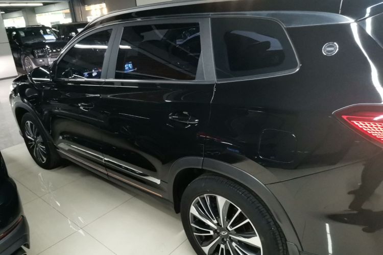 奇瑞 瑞虎8 PRO 2024款 冠军版 390T 两驱傲视版 5座车身外观6003