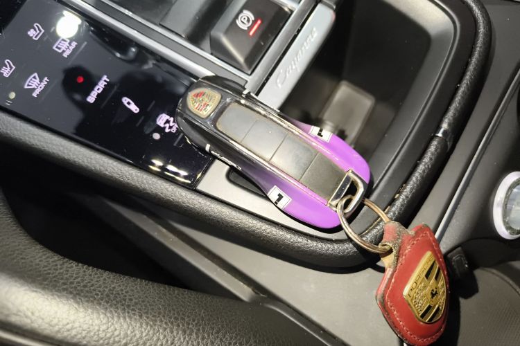 保时捷 2019款 Cayenne 3.0T中控内饰7001