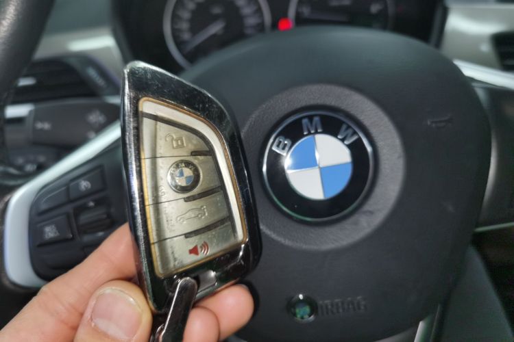 宝马X1 2018款 xDrive20Li 尊享型中控内饰11