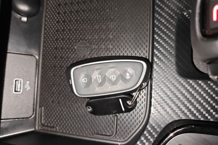 哈弗大狗 PLUS 新能源 2024款 Hi4 102km 潮电版Plus中控内饰7001