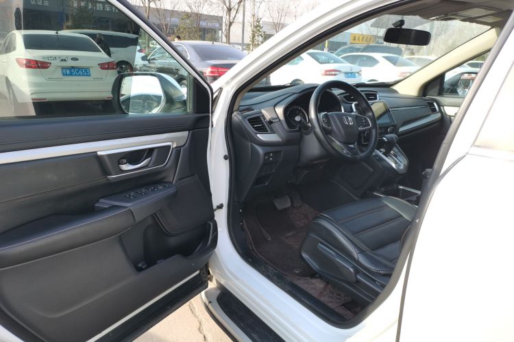 本田CR-V 2021款 240TURBO CVT两驱舒适版中控内饰20