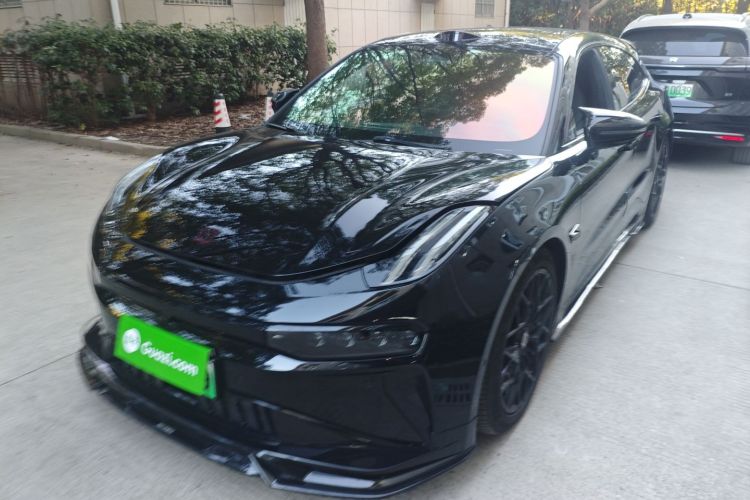 极氪001 2024款 ME版 100kWh 四驱车身外观1