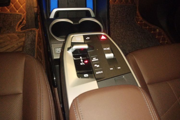 宝马X1 2023款 sDrive25Li X设计套装局部细节18