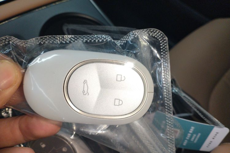 蔚来ES6 2020款 600KM 运动版中控内饰11