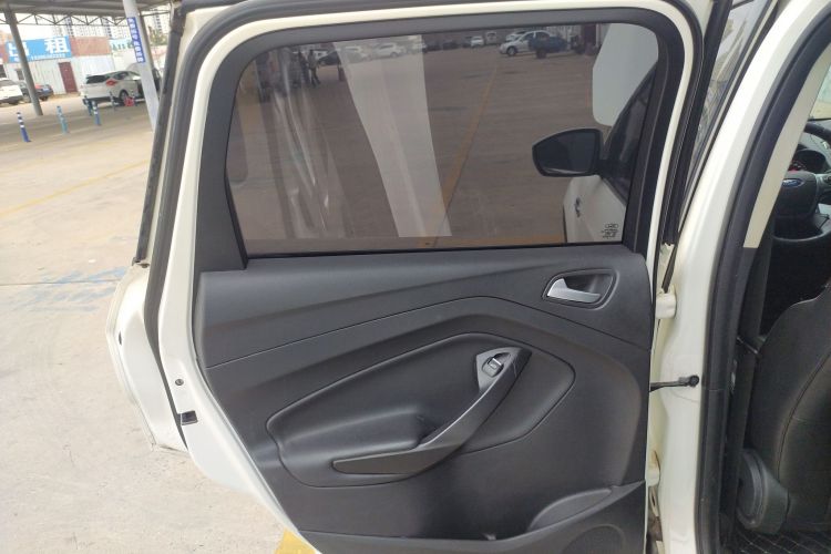 福特 翼虎 2015款 1.5L GTDi 两驱风尚型中控内饰49