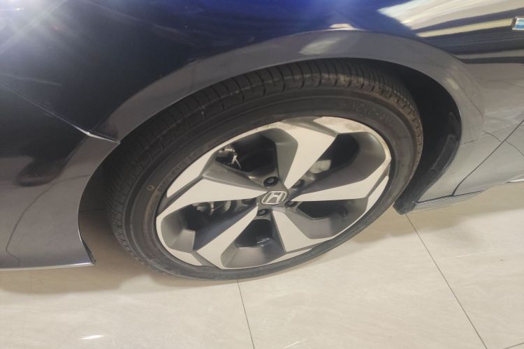 本田 英仕派 2019款 锐·混动 2.0L 净越版 国VI车身外观6002