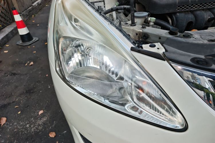 日产 骐达TIIDA 2014款 1.6L CVT酷咖版车身外观6006