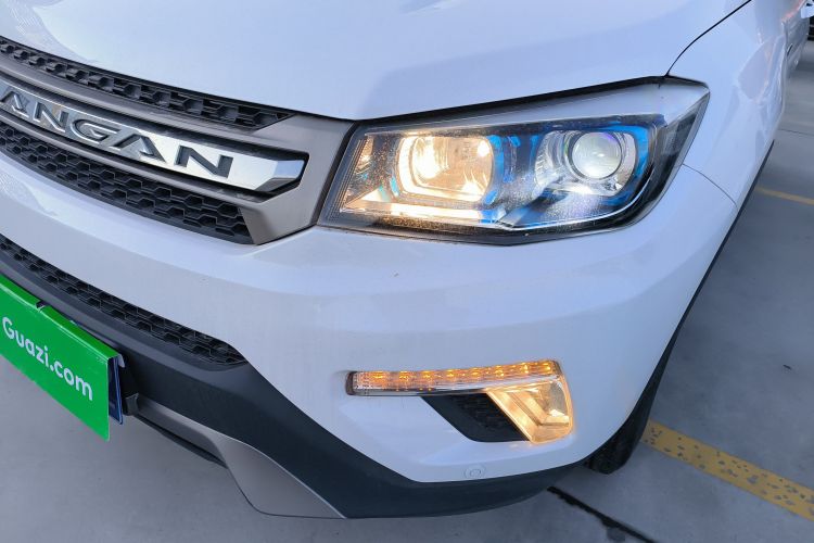 长安CS75 2017款 尚酷版 1.5T 手动锋享型局部细节36