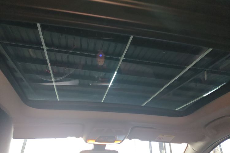 宝马2系旅行车 2016款 218i 时尚型中控内饰22