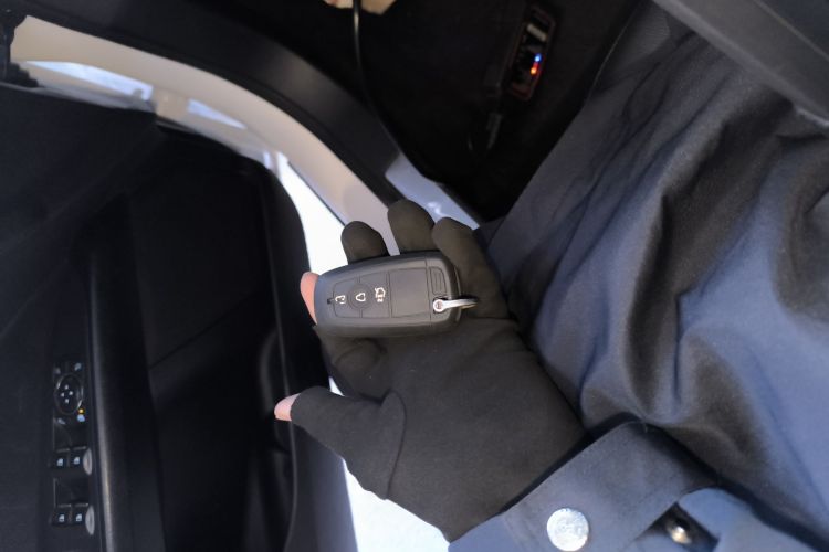 福特 蒙迪欧 2020款 EcoBoost 180 时尚型中控内饰11