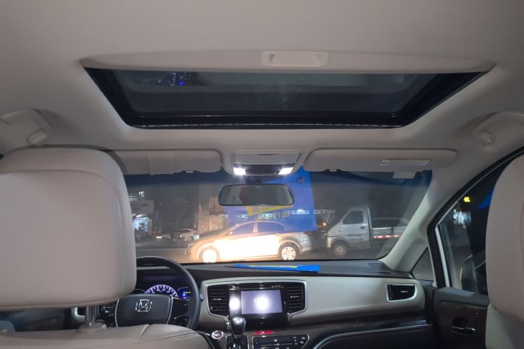本田 奥德赛 2015款 改款 2.4L 豪华版中控内饰22