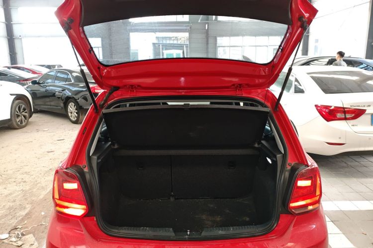 大众 Polo 2016款 1.6L 自动豪华型局部细节23