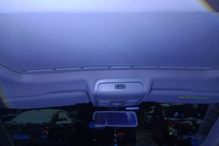 大众 帕萨特 2014款 1.8TSI DSG尊荣导航版中控内饰22