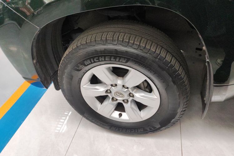 丰田 普拉多 2016款 2.7L 自动标准版车身外观6007