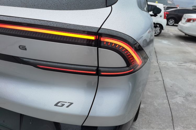 小鹏G7 2025款 702 超长续航 Ultra车身外观9