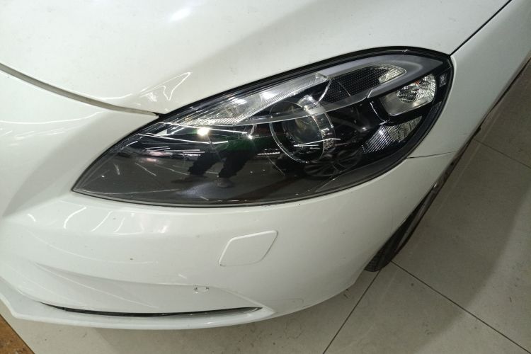 沃尔沃V40 2015款 1.6T 智雅版局部细节36